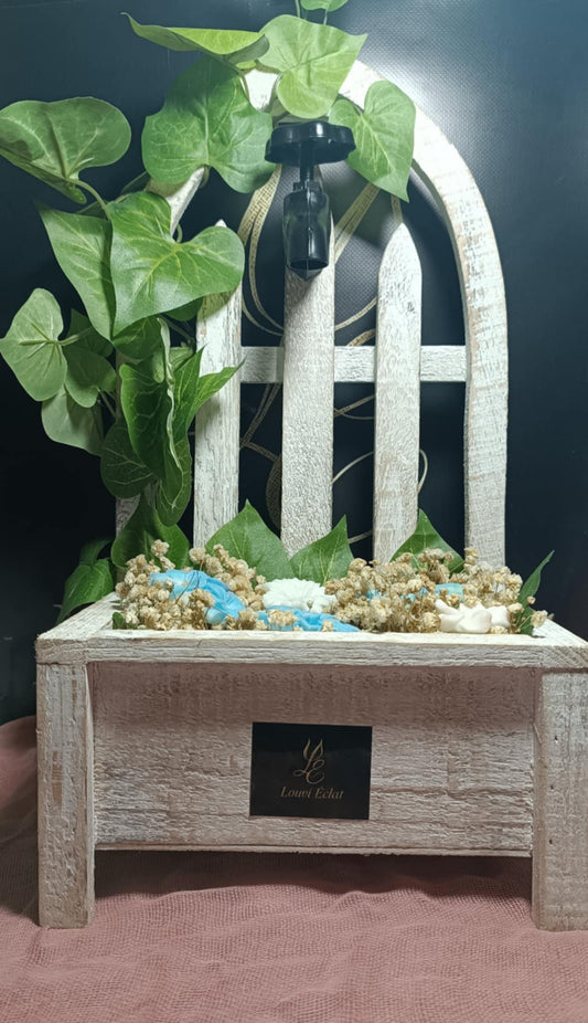 Διακοσμητικό κασπώ με βρύση