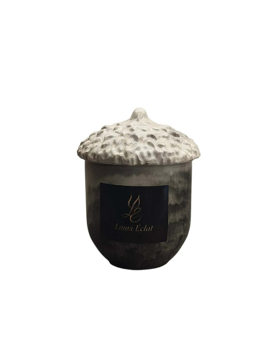 «Acorn» Candle – Γήινη Πολυτέλεια